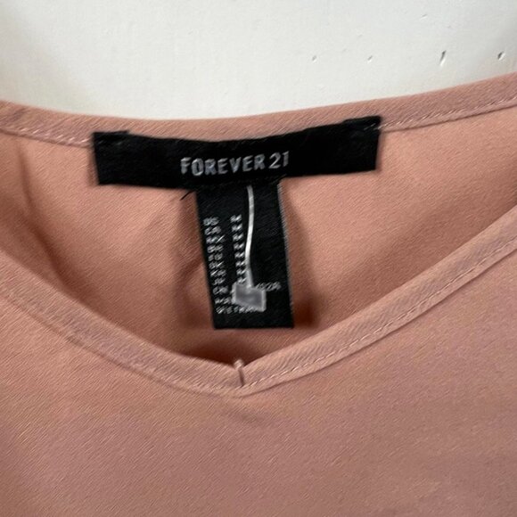 Forever 21 Rose Pink V-Neck Spaghetti Strap Tank Top Medium | Semi Sheer - Picture 4 of 6